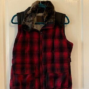 Bob Timberlake Premium Down Women's Vest Jacket Red and Black Buffalo size Small